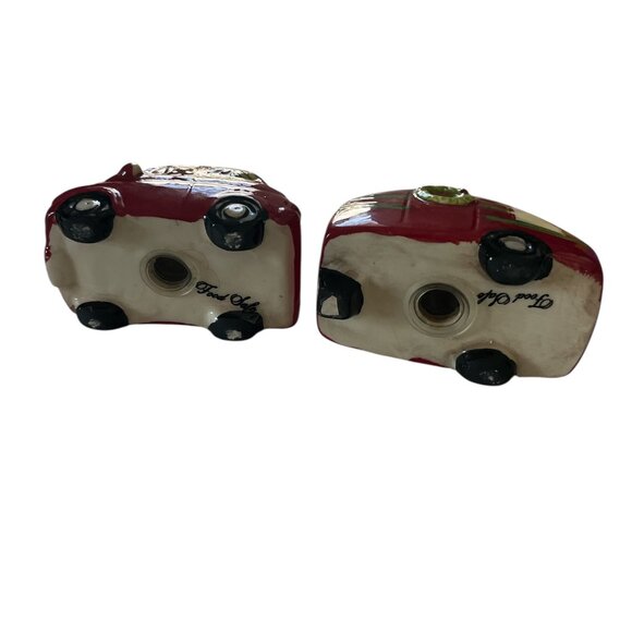 CHRISTMAS Themed Car & Camper Salt & Pepper Shakers Holiday Decor Ceramic - Picture 2 of 5